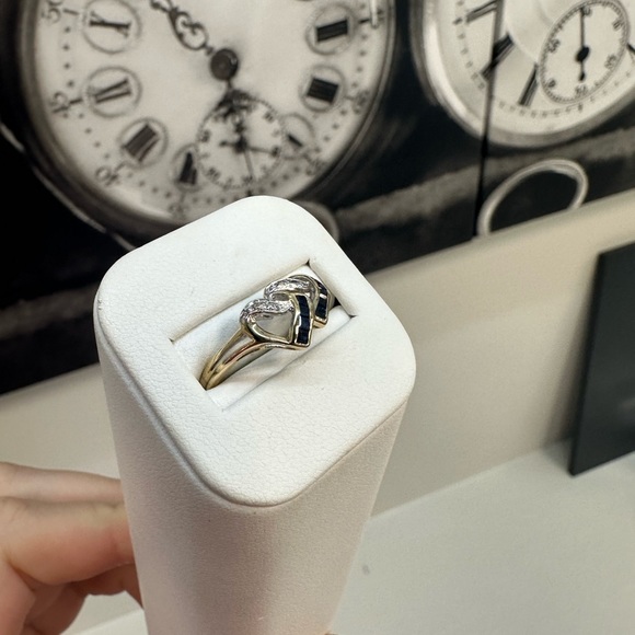 Vintage 10k Yellow Gold Sapphire and Diamond Heart Ring - Picture 3 of 6